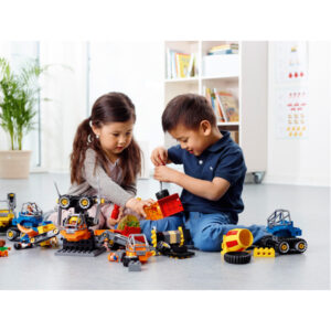 zestaw LEGO® DUPLO® Tech Machines dla przedszkoli