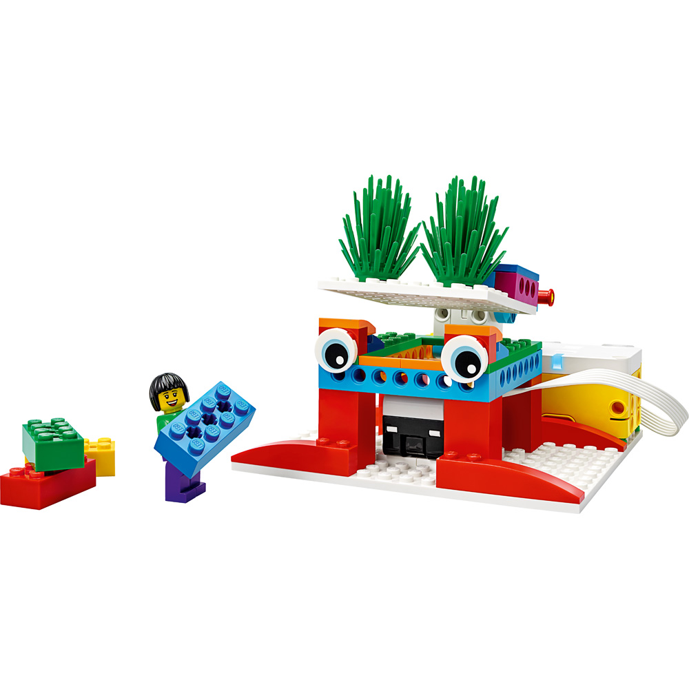 Model zbudowany z zestawu LEGO Education SPIKE Essential